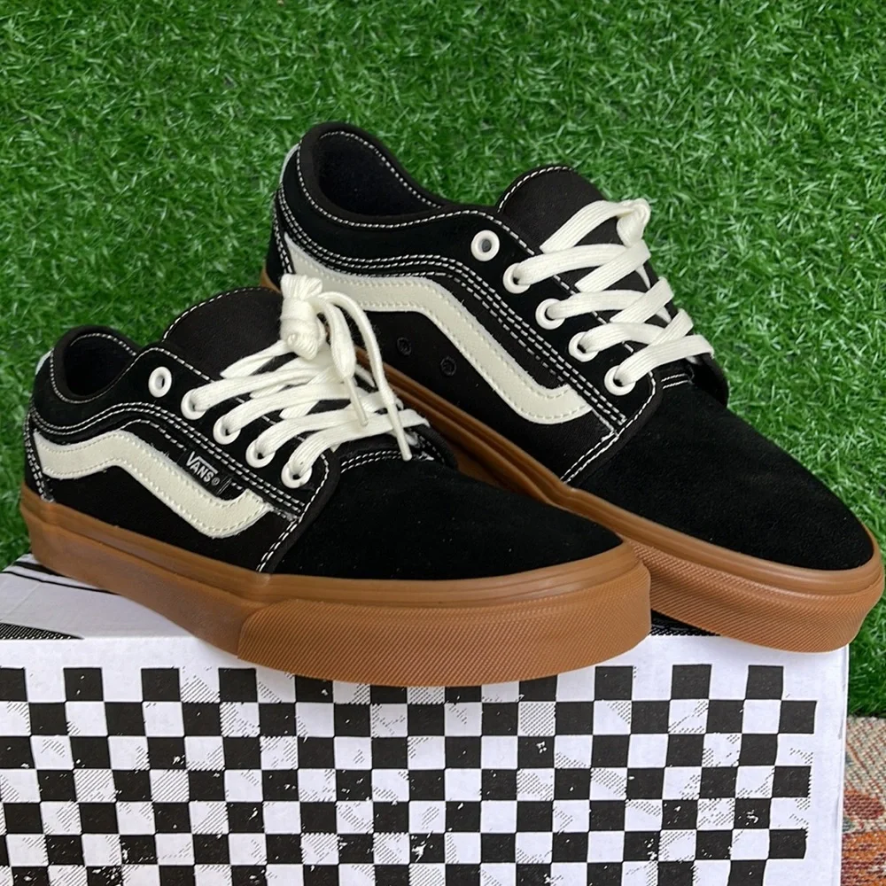 Vans Men’s Chukka Low Sid Black/Gum VN0A5KQZB9M Skate Sneakers